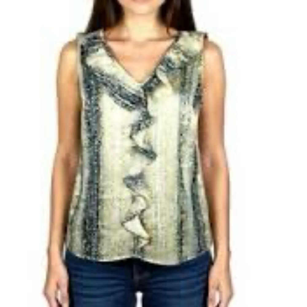 The Limited Multicolor Patterned Tanktop.